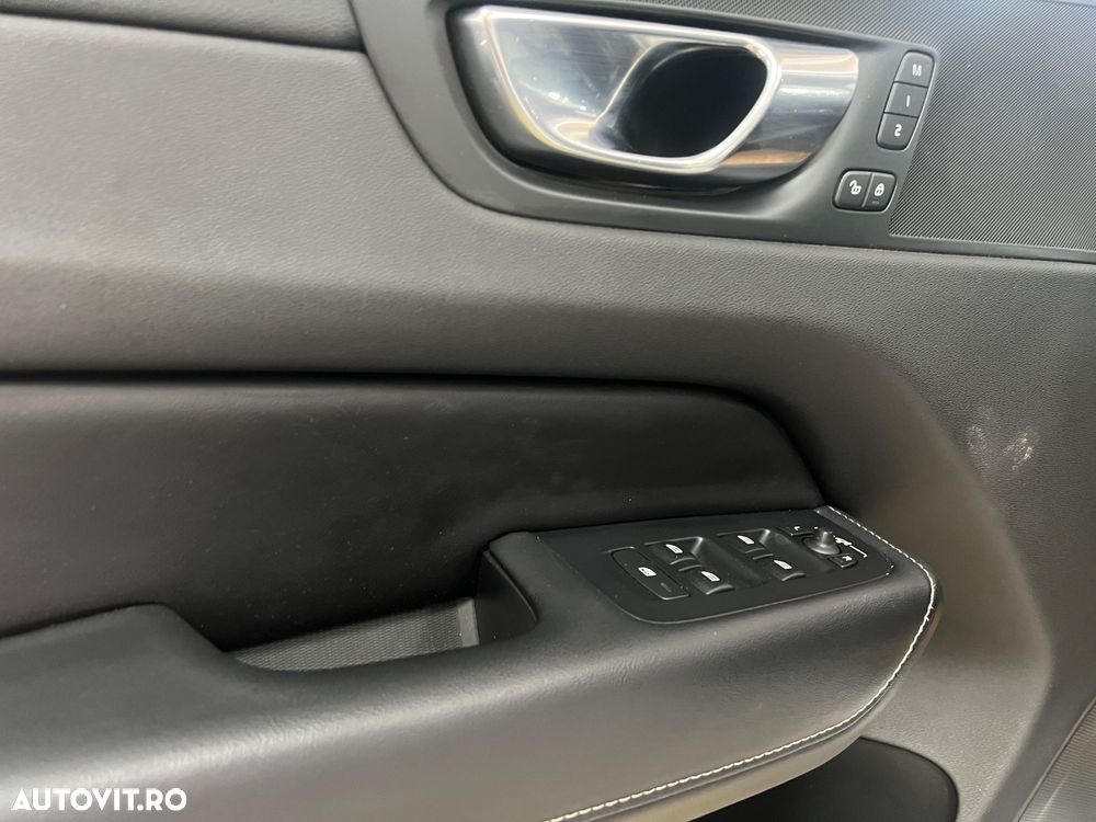 Volvo XC 60 B5 D AWD Geartronic RDesign - 24