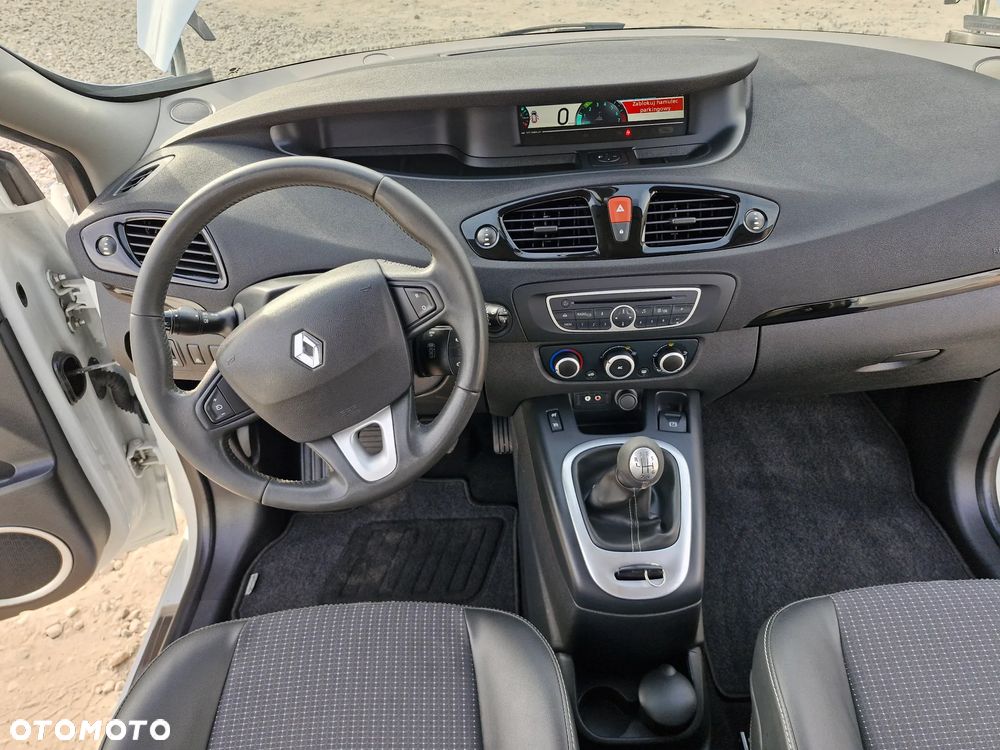 Renault Scenic 1.6 16V Confort Authentique - 18