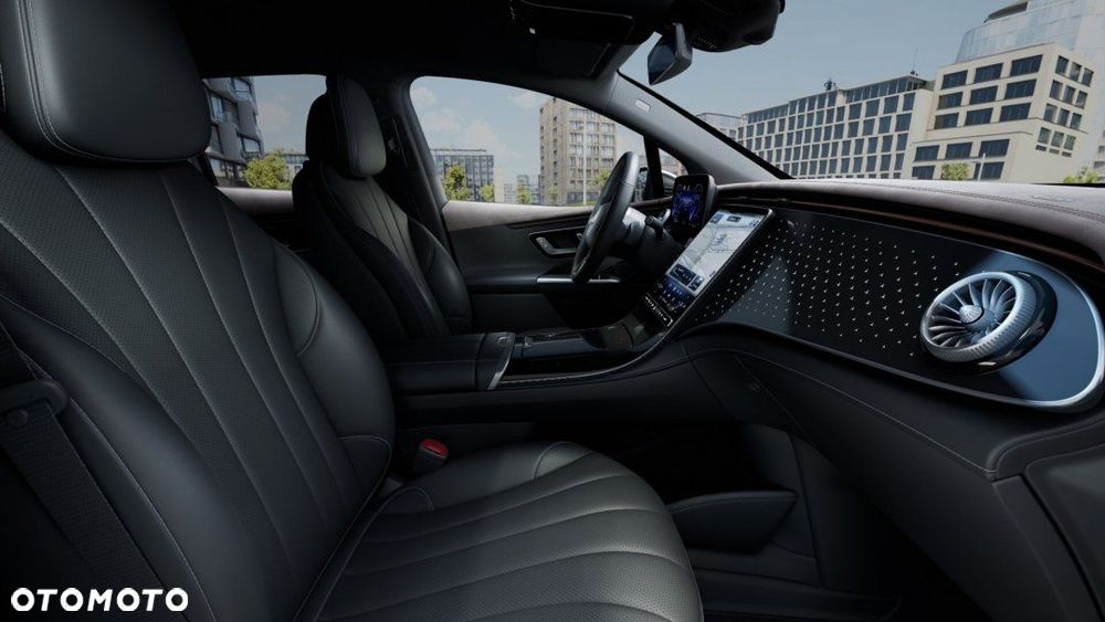 Mercedes-Benz EQE - 5