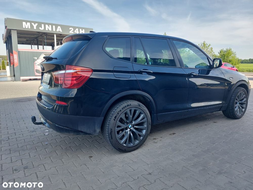 BMW X3 xDrive20d - 8