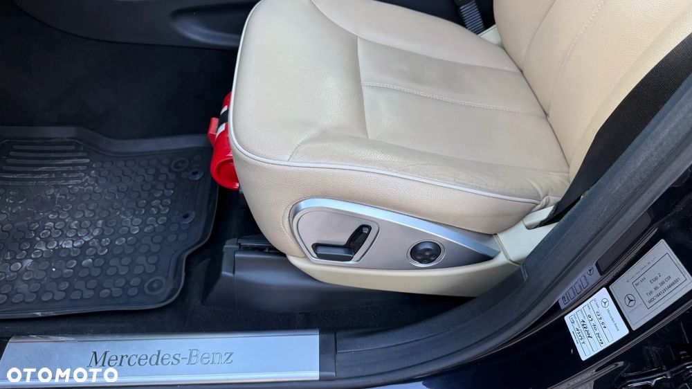 Mercedes-Benz ML 350 CDI 4Matic 7G-TRONIC DPF Grand Edition - 17