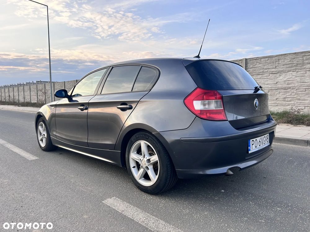 BMW Seria 1 120d DPF - 7