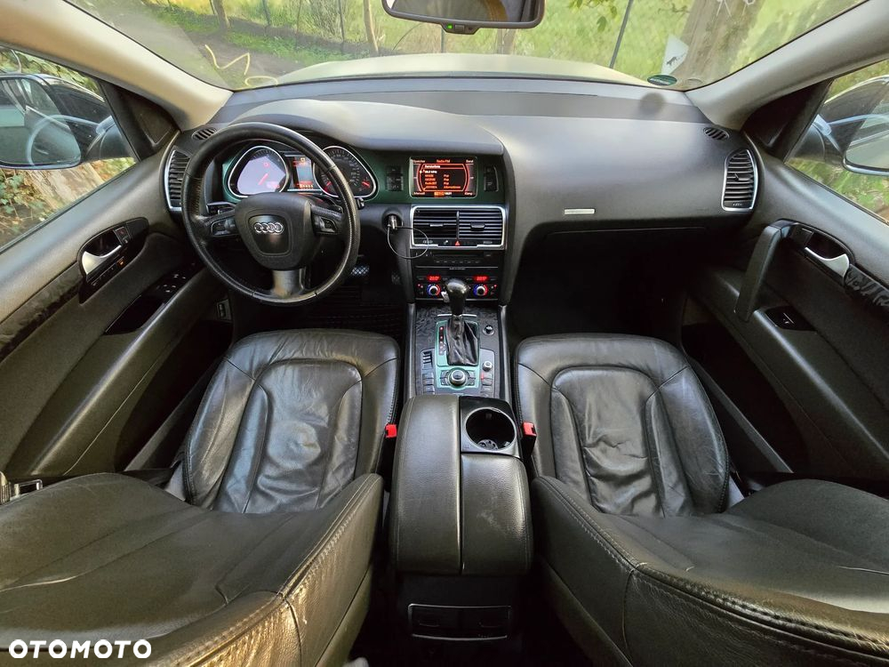 Audi Q7 3.0 TDI Quattro Tiptronic - 35