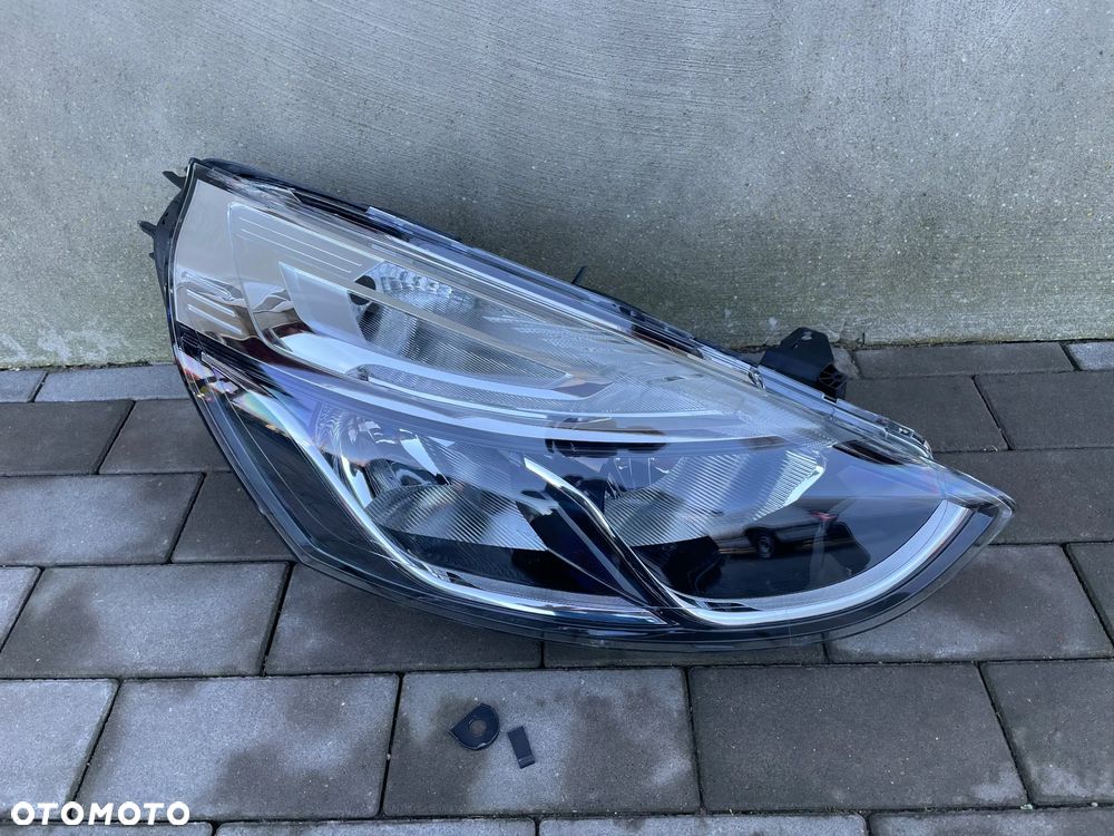 LAMPA PRZEDNIA PRAWA RENAULT CLIO IV LIFT  2016-2018 - NOWA AL - 1