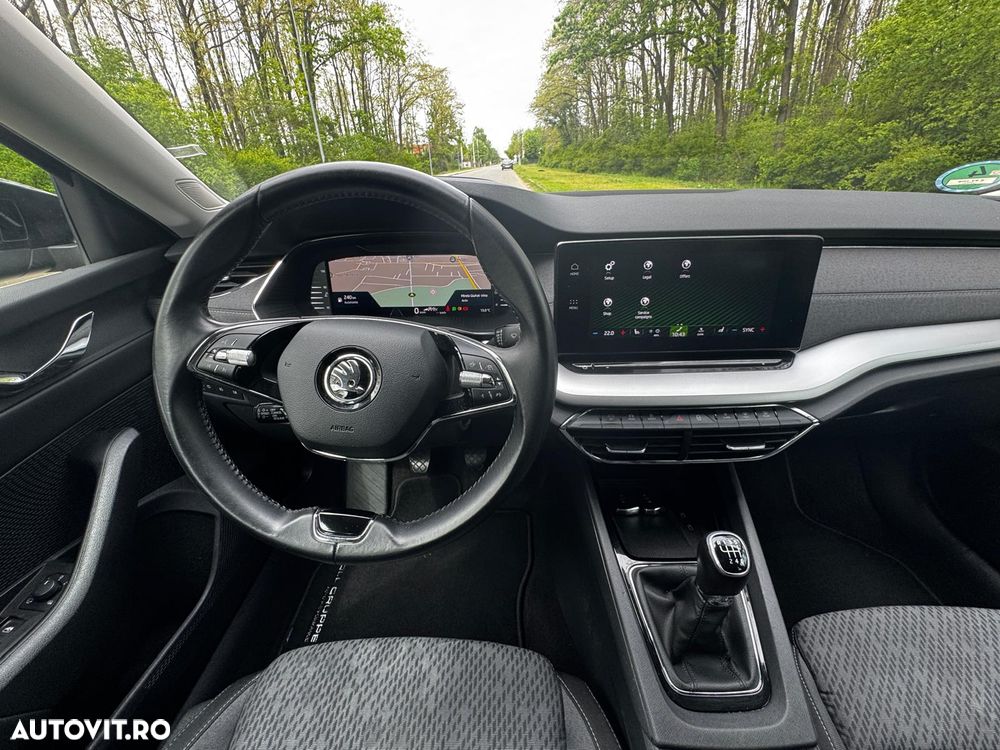 Skoda Octavia 2.0 TDI Premium Edition - 23