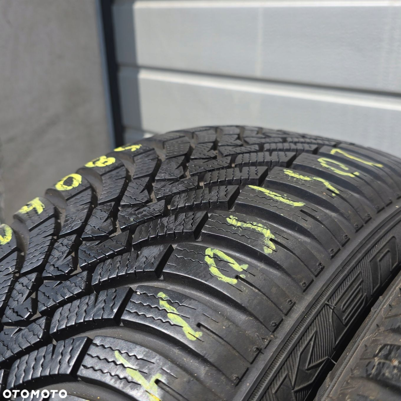 FALKEN EUROWINTER HS01 205/50R17 93V 23R 4X - 2
