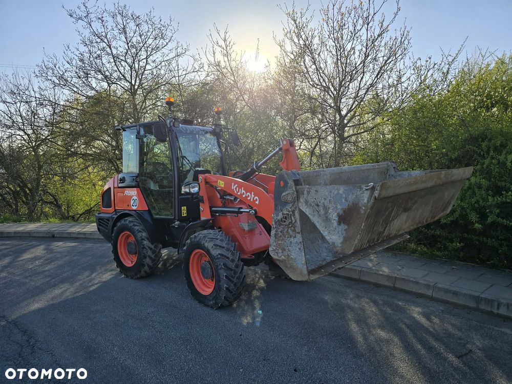 Kubota R090 SALON PL 1 WŁ  NOWY SILNIK 600MTH - 7