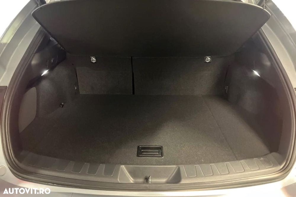 Lexus UX 300h (E-FOUR) F SPORT - 20