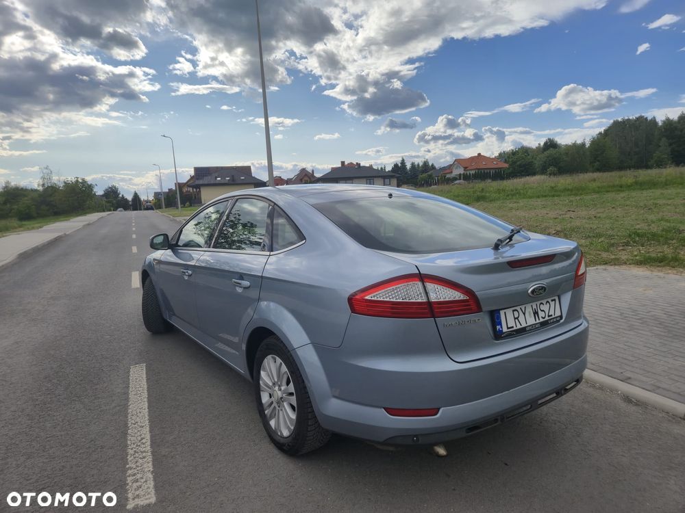 Ford Mondeo 2.0 Ghia Executive - 6