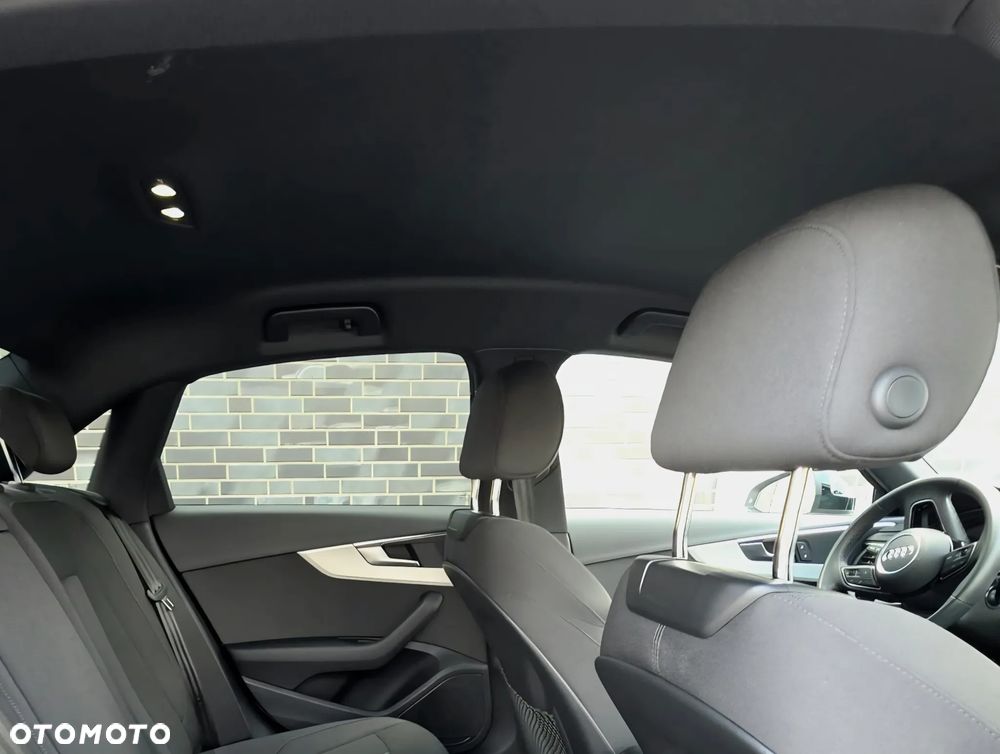 Audi A4 Limousine 35 TFSI mHEV S Line S tronic - 9