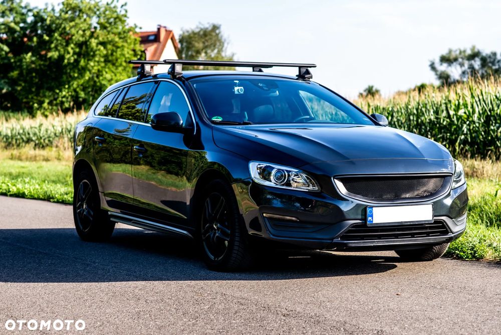 Volvo V60 D4 AWD Momentum - 2