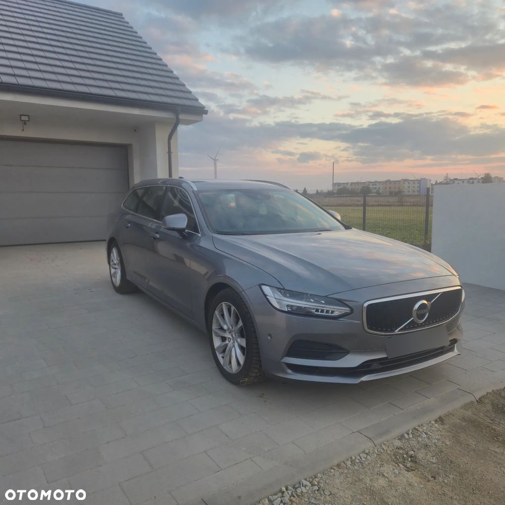 Volvo V90 D3 Momentum - 1
