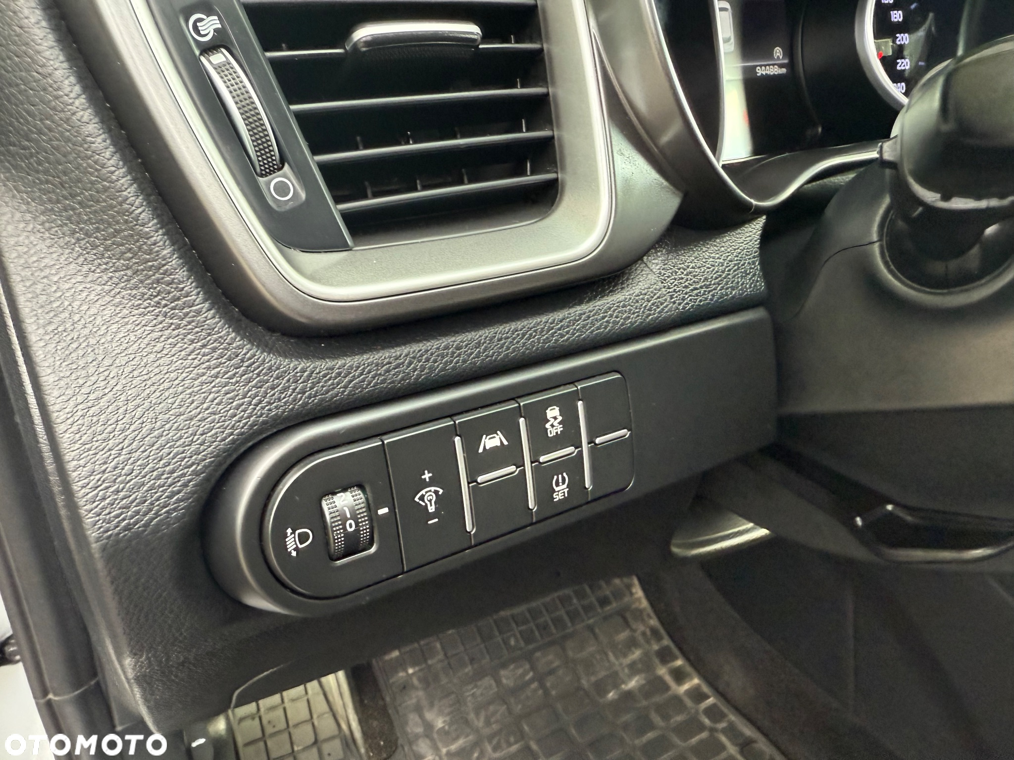 Kia Ceed 1.5 T-GDI M - 16