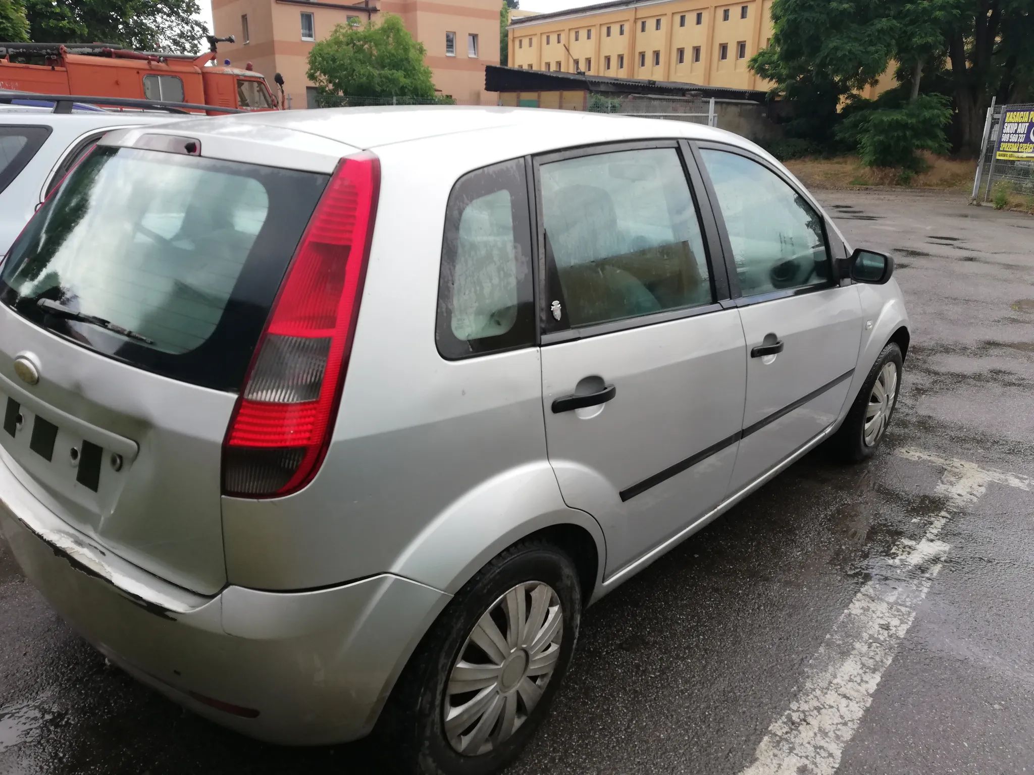 BELKA ZAWIESZENIA TYŁ FORD FIESTA - 1