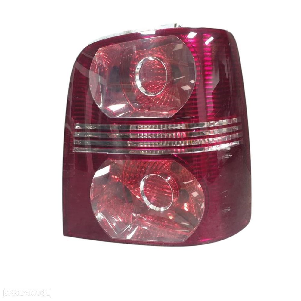 FAROLIM TRASEIRO DIREITO VOLKSWAGEN TOURAN 1T2 - 1