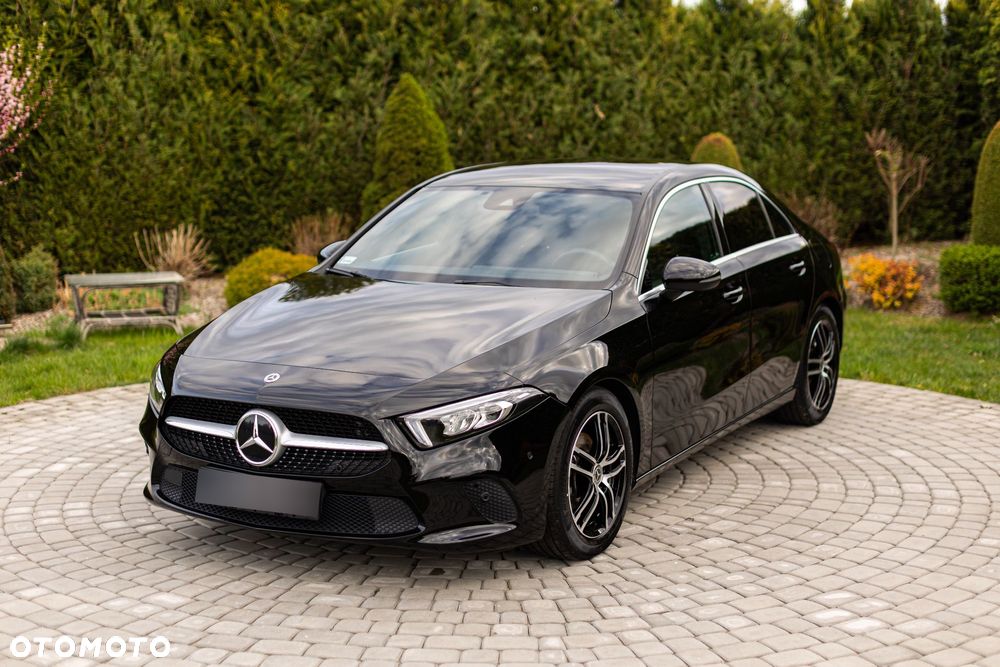 Mercedes-Benz Klasa A 200 7G-DCT - 2