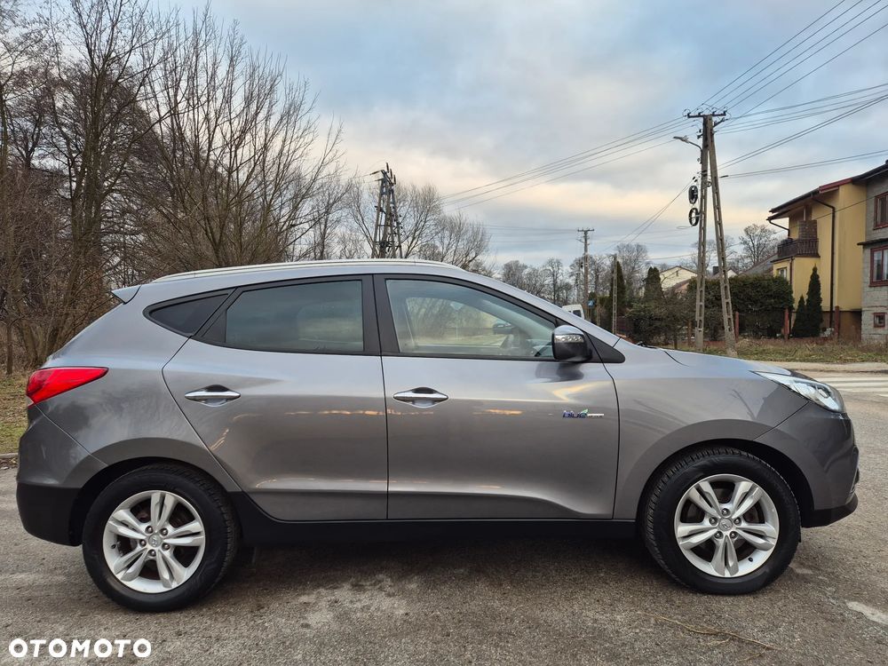 Hyundai ix35 blue 1.6 2WD Finale Silver - 19