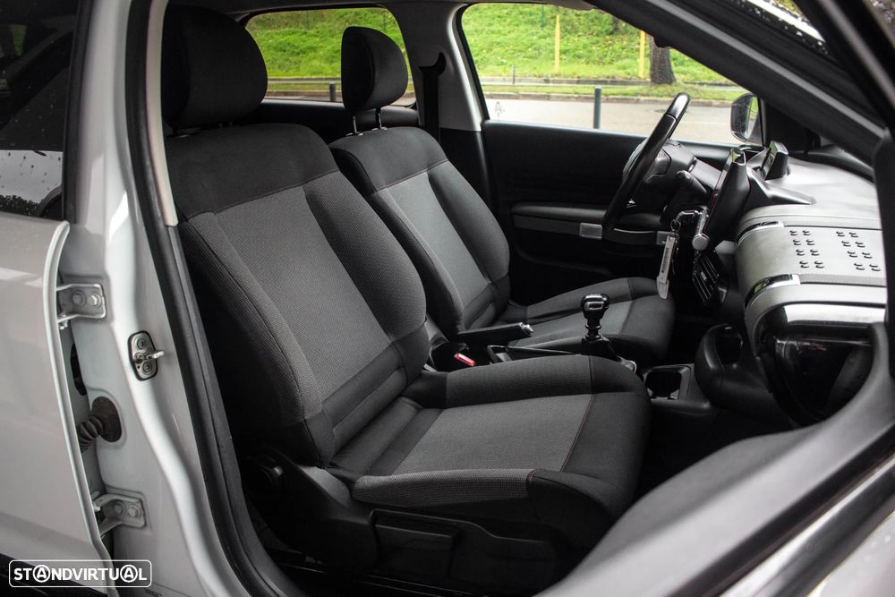 Citroën C4 Cactus 1.2 PureTech Shine - 25