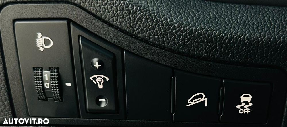 Kia Sportage 1.7 CRDI 2WD Spirit - 12