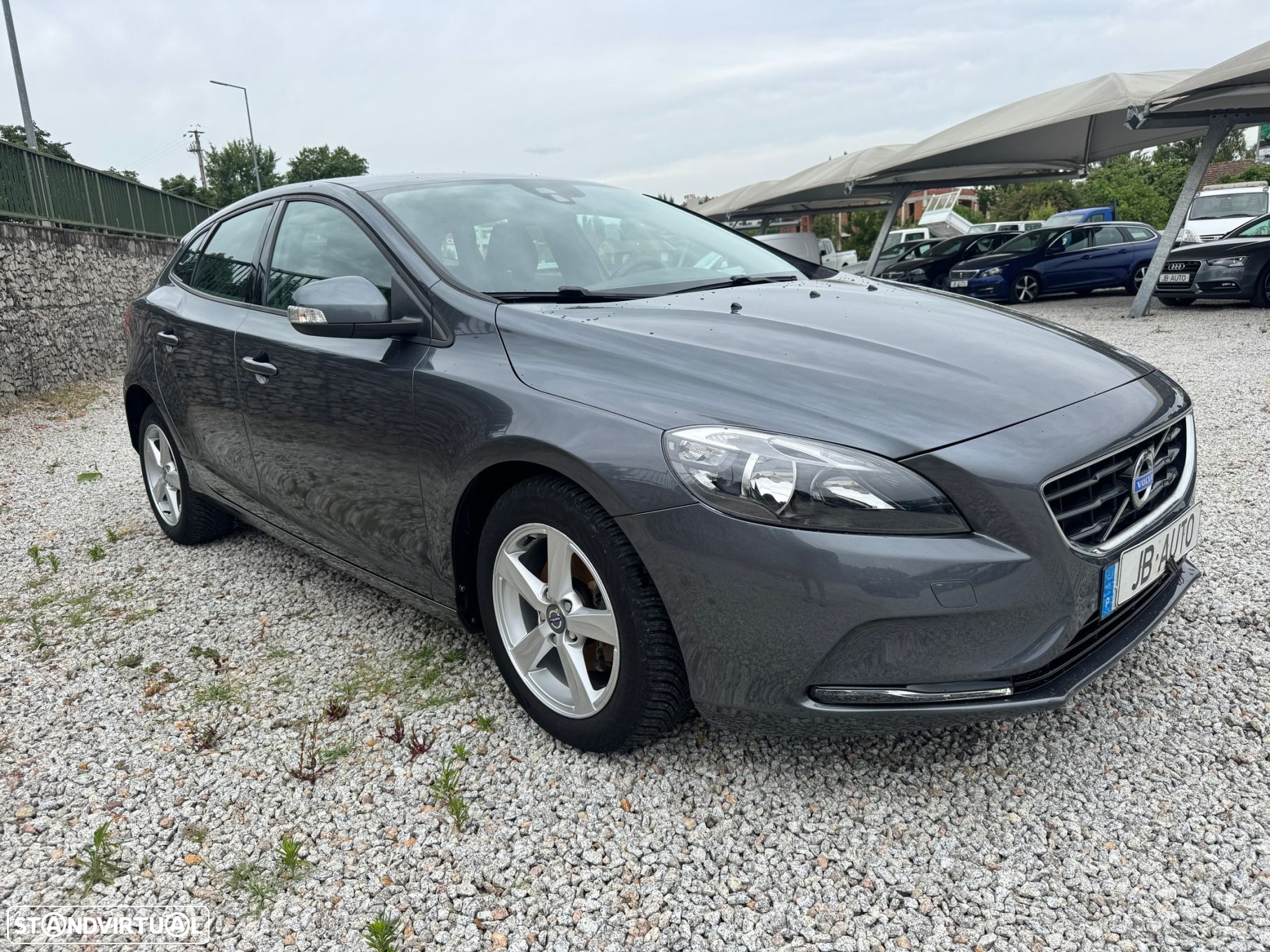 Volvo V40 1.6 D2 Kinetic - 3