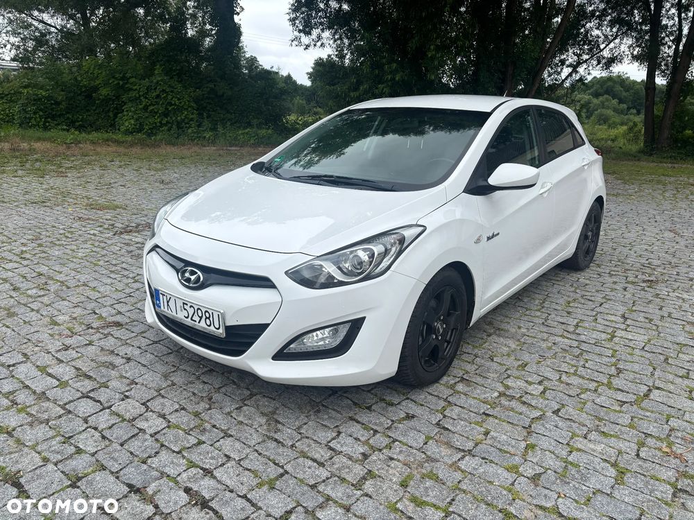 Hyundai i30 1.6 CRDI Trend - 1