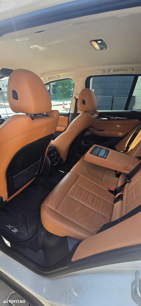 BMW X3 2021 — imagine 12