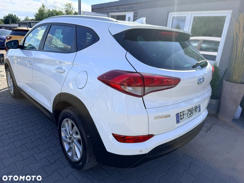 Hyundai Tucson blue 1.7 CRDi 2WD Passion Plus - 16