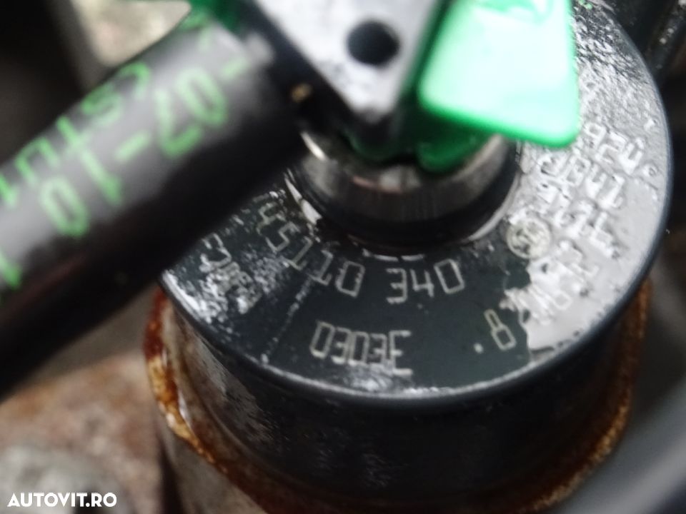 Injector Ford Fiesta 1.6 TDCI AV2Q E5 din 2010 - 2