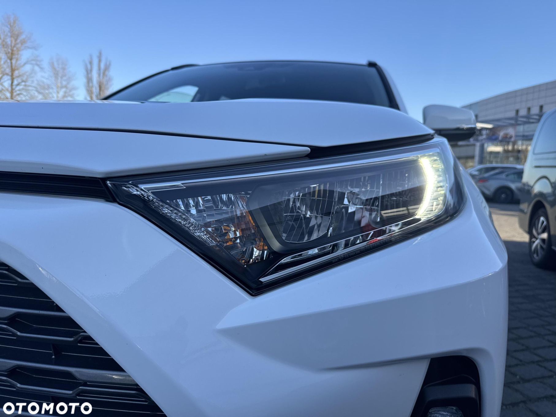 Toyota RAV4 - 9