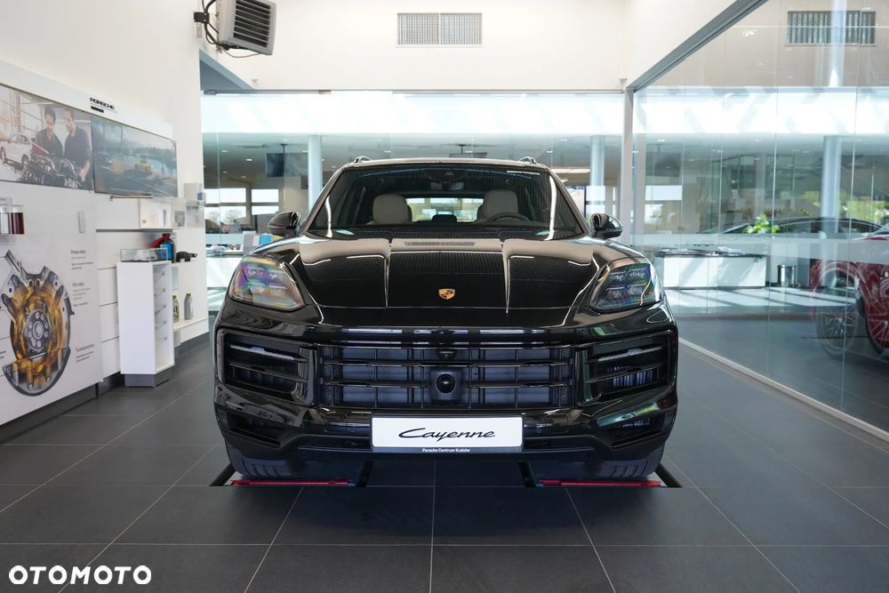Porsche Cayenne Standard - 4