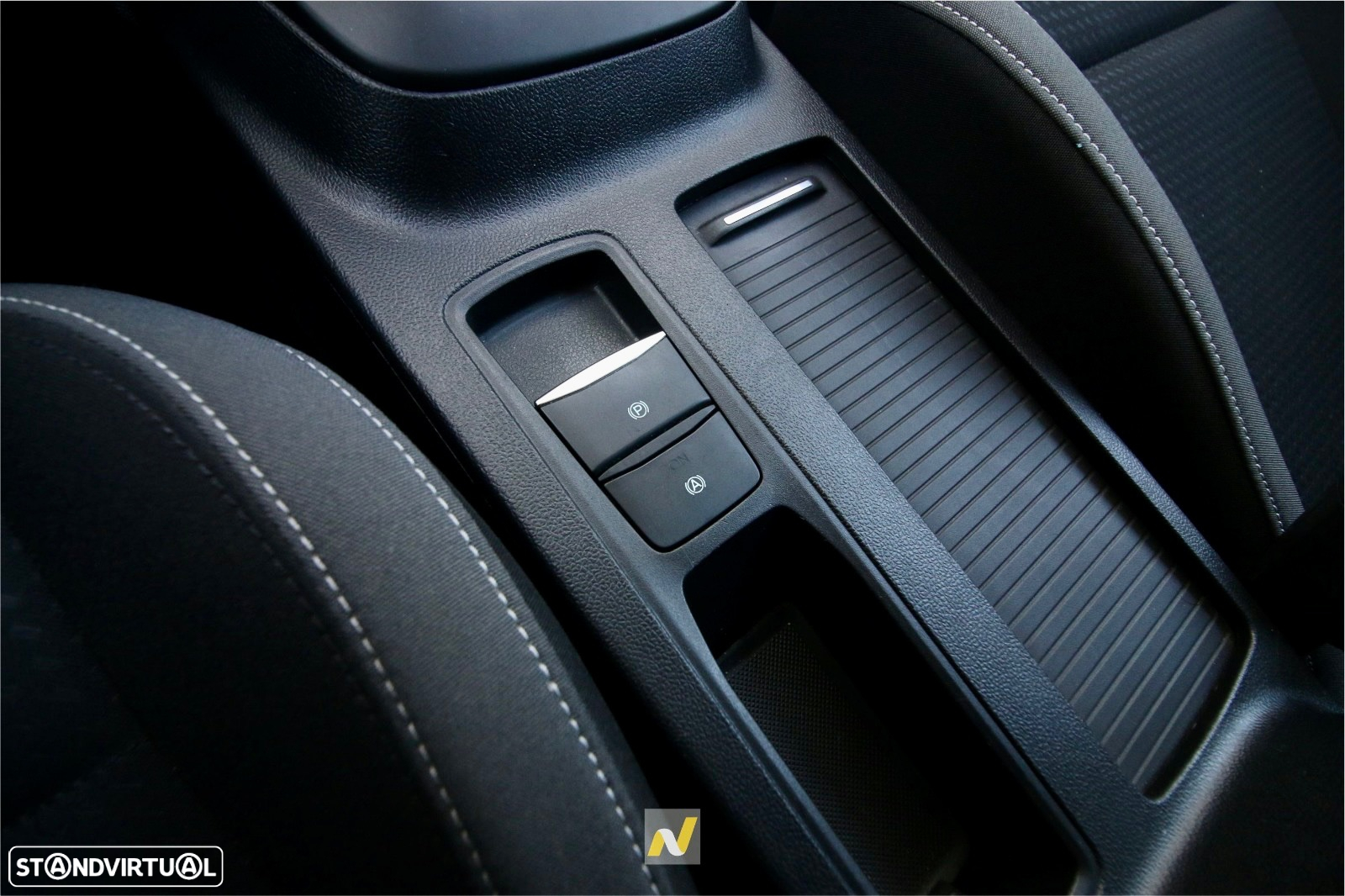 Ford Focus SW 1.0 EcoBoost Hybrid TITANIUM EDITION - 13