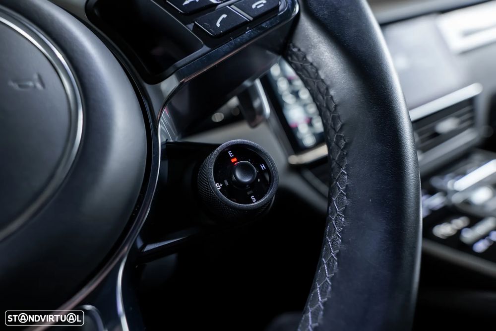Porsche Cayenne - 14