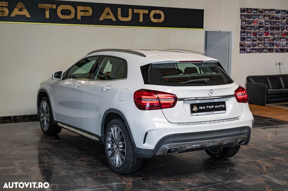 Mercedes-Benz GLA 250 7G-DCT UrbanStyle Edition - 15