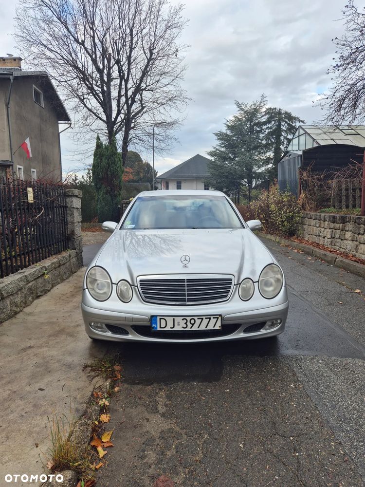 Mercedes-Benz Klasa E - 1