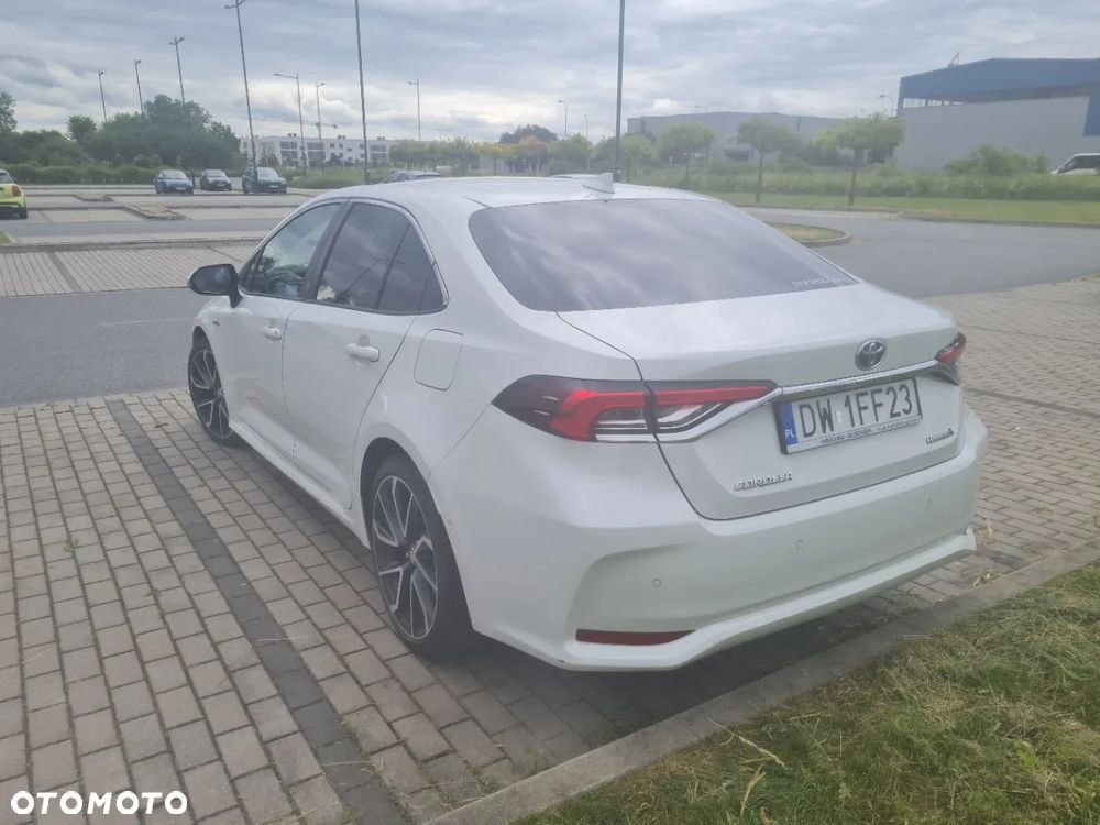 Toyota Corolla 1.8 Hybrid Executive - 1