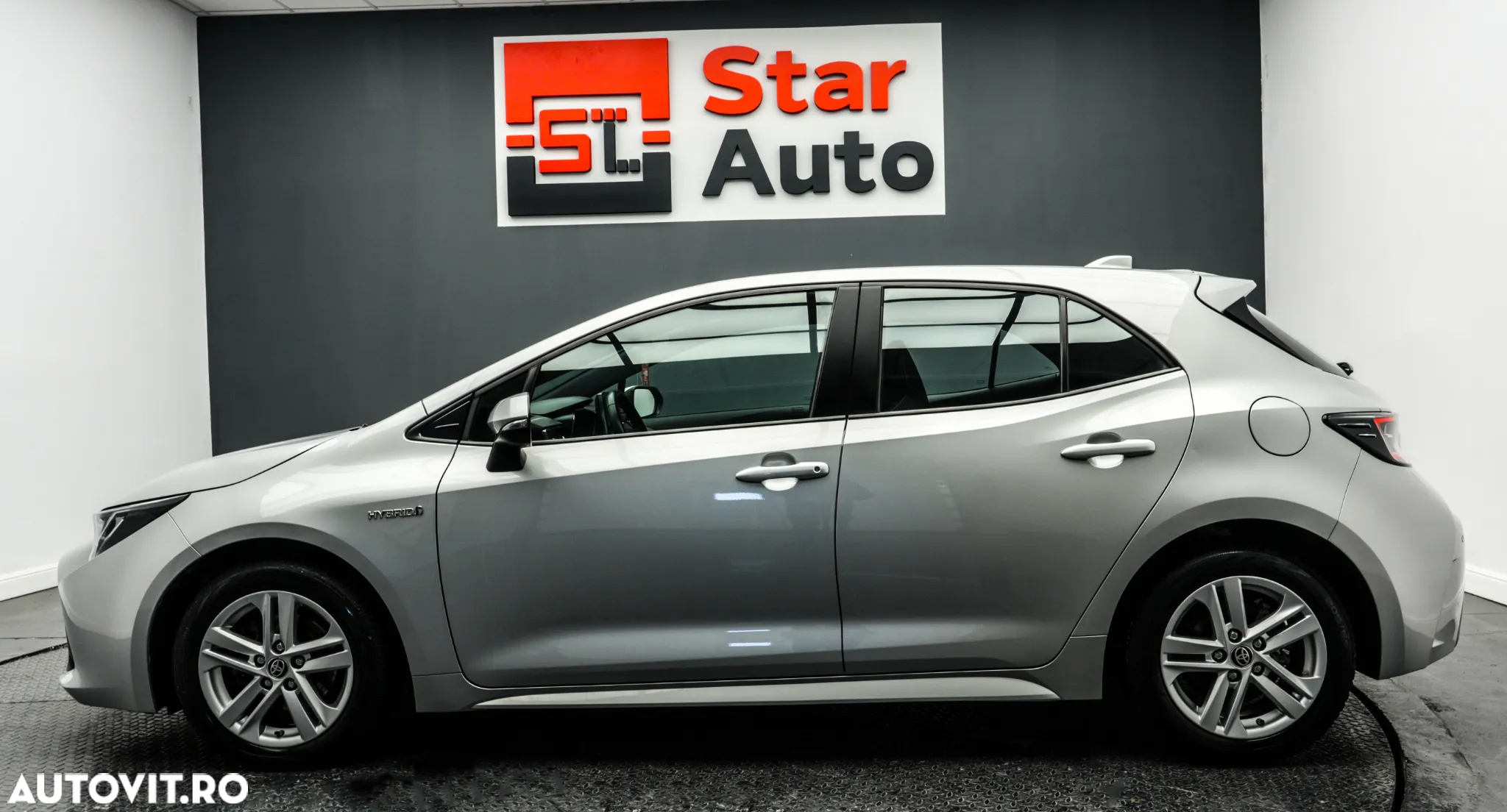 Toyota Corolla 1.8 HSD Dynamic - 8