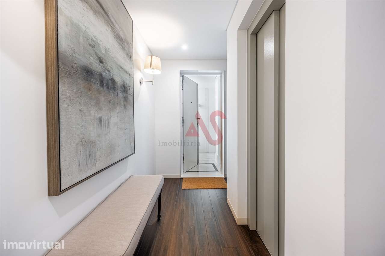 Apartamento T3 Totalmente Reabilitado no Coração de Braga - Grande imagem: 5/30