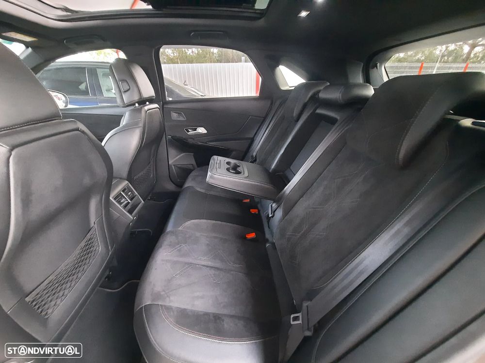 DS DS7 Crossback E-Tense Performance Line EAT8 - 42