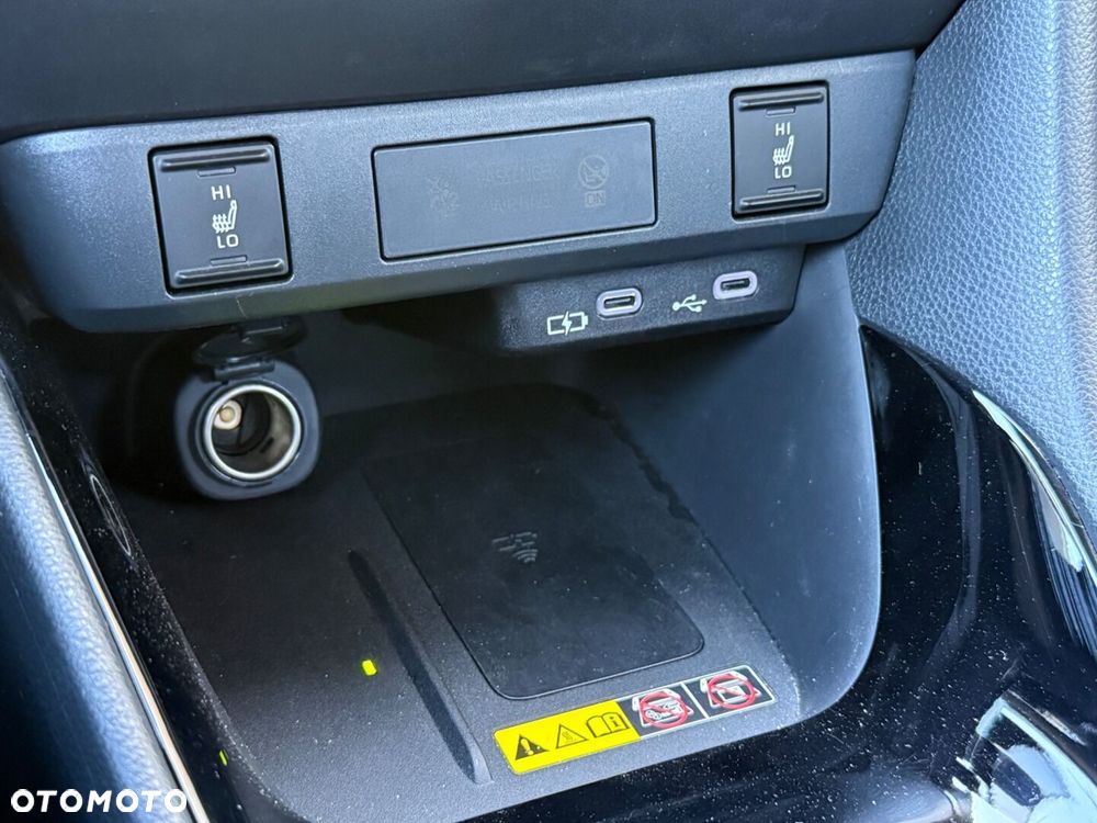 Toyota Yaris Hybrid 1.5 Style - 21