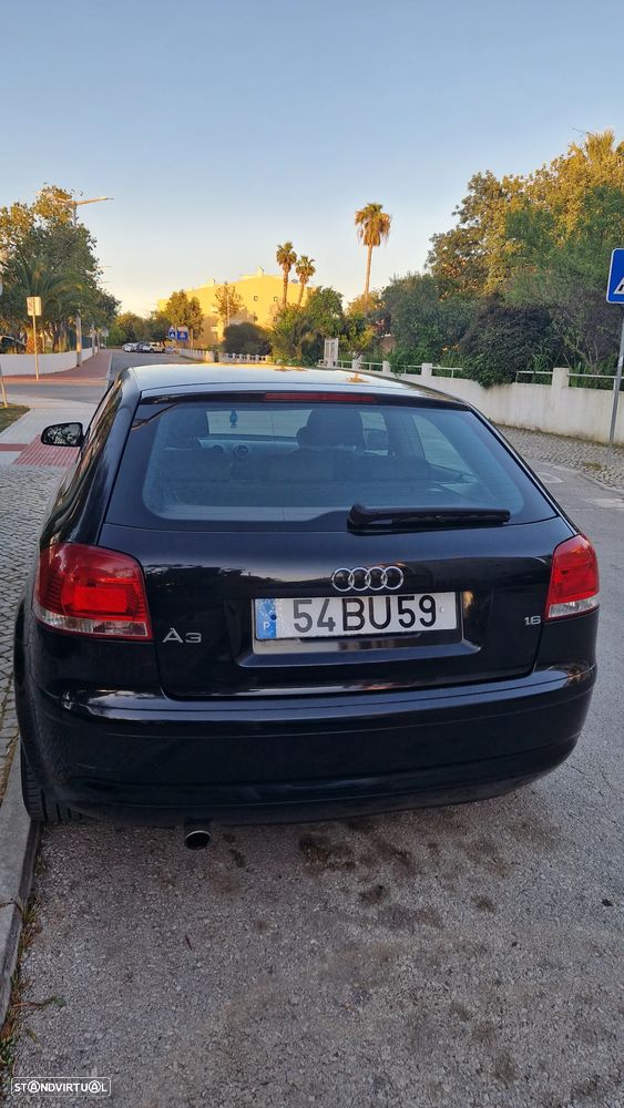 Audi A3 1.6 FSI Attraction - 6