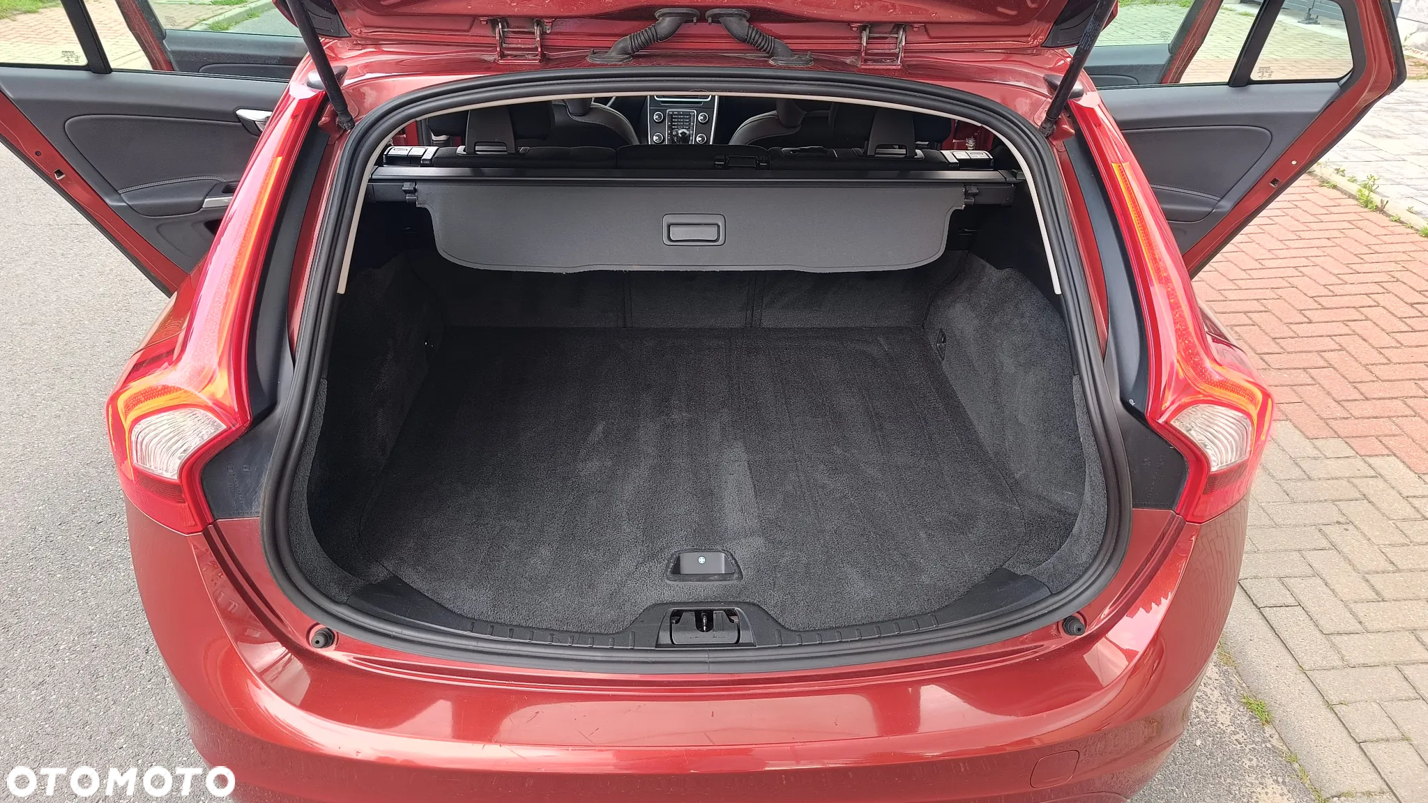 Volvo V60 T4 Kinetic - 33