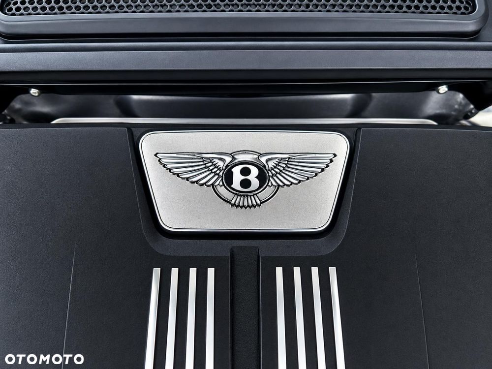Bentley Flying Spur - 14