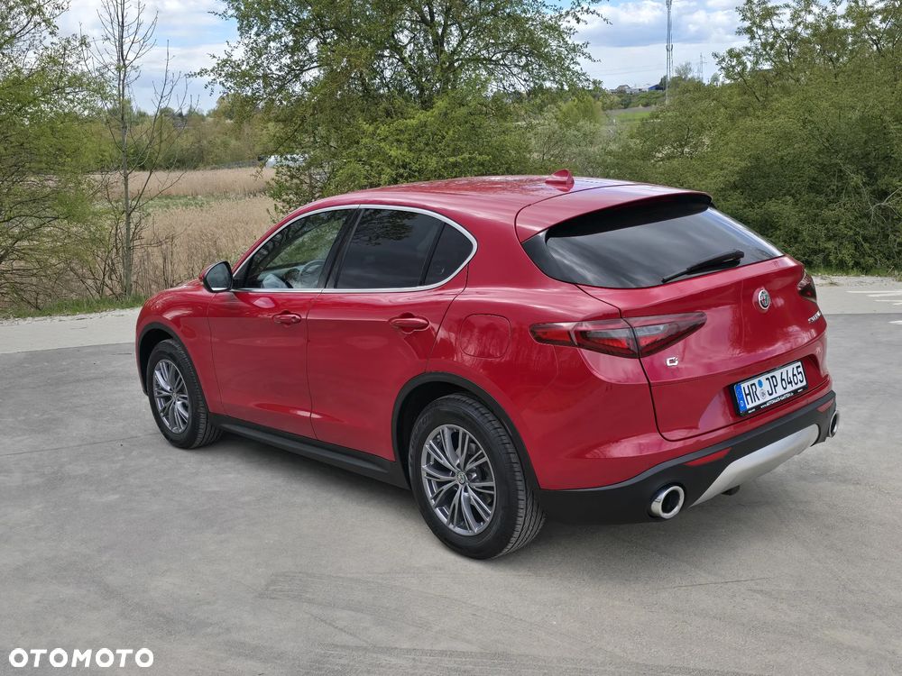 Alfa Romeo Stelvio 2.2 16V AT8 Q4 Lusso - 12