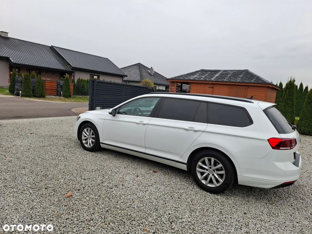 Volkswagen Passat 2.0 TDI EVO Elegance - 6