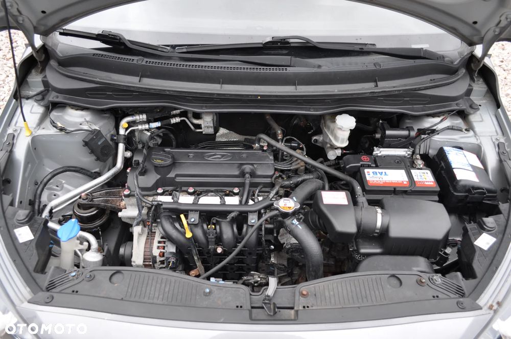 Hyundai i20 1.2 Fifa World Cup Edition - 19