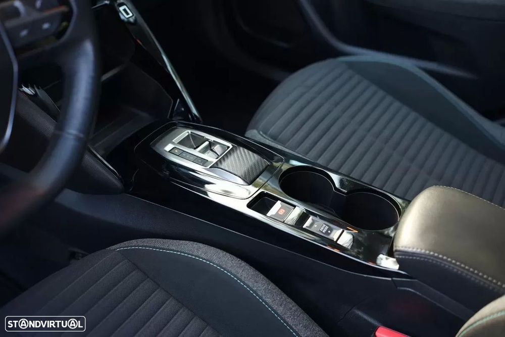 Peugeot e-2008 Style - 27