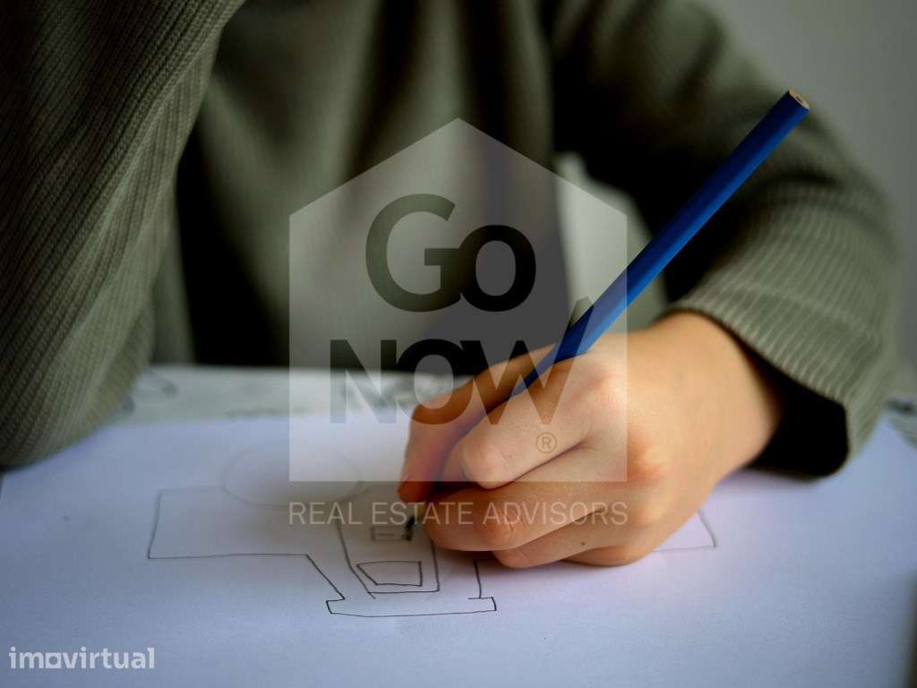 Trespasse de Estabelecimento de Ensino Licenciado em Pleno Funciona... - Grande imagem: 2/14