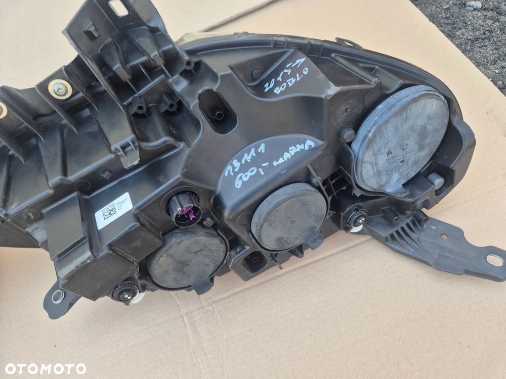 Fiat Doblo komplet lamp.czarne.Oryginały MOPAR.EU.2015-2022 - 13