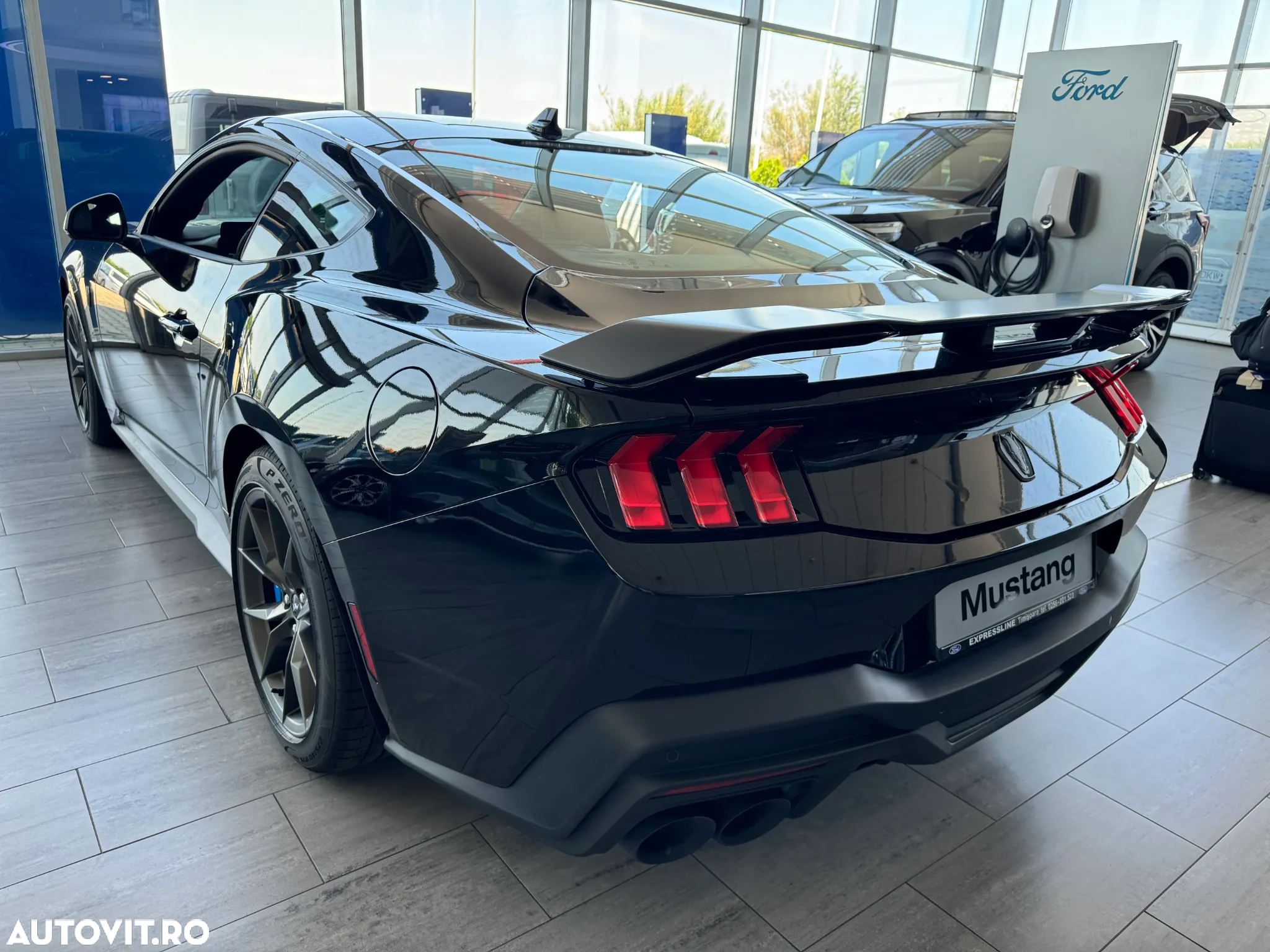 Ford Mustang - 10