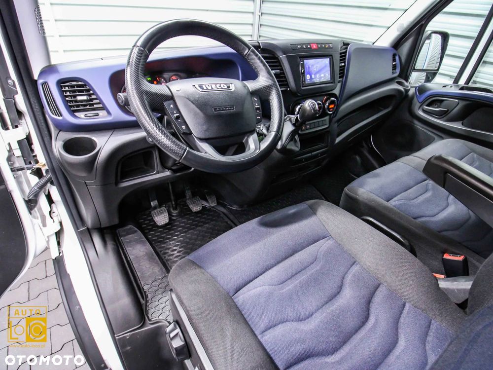 Iveco DAILY 35S15 BRYGADÓWKA 7 OSÓB - 12